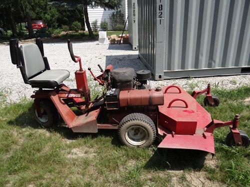 Property photo 14 - Personal Property Auction, Tractors, Dozer, Implements, Lawn & Garden, Tools, Antiques, Furniture & Household
